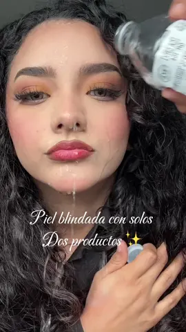 Paso la prueba del agua💦 la piel quedó intacta 😮‍💨  que les pareció?  Pd; yo sé que la base me quedó muy blanca pero la próxima vez la estaré mezclando ✨ @carslan_us  #carsland #foundation #powder #waterproofmakeup #pielblindada #pielblindadamaquillaje #facilyrapido #turorialpielblindada #makeupwaterproof #tiktokshop #tiktokshopfinds #creadoradecontenido #contentcreator 