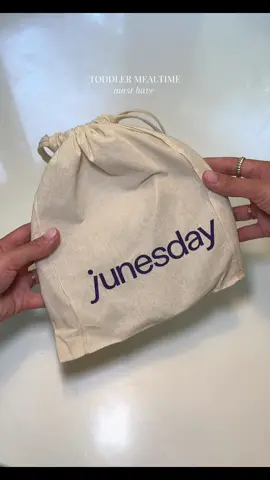 we’re huge fans of these stainless steel plates from @junesday! non-toxic, durable and aesthetic silicone suction covers—the best plate for every mealtime!  #junesday #stainlesssteelplate #toddlermeals #toddlermom #momlife #fyp #foryoupage #toddlersoftiktok #toddlermealtime 