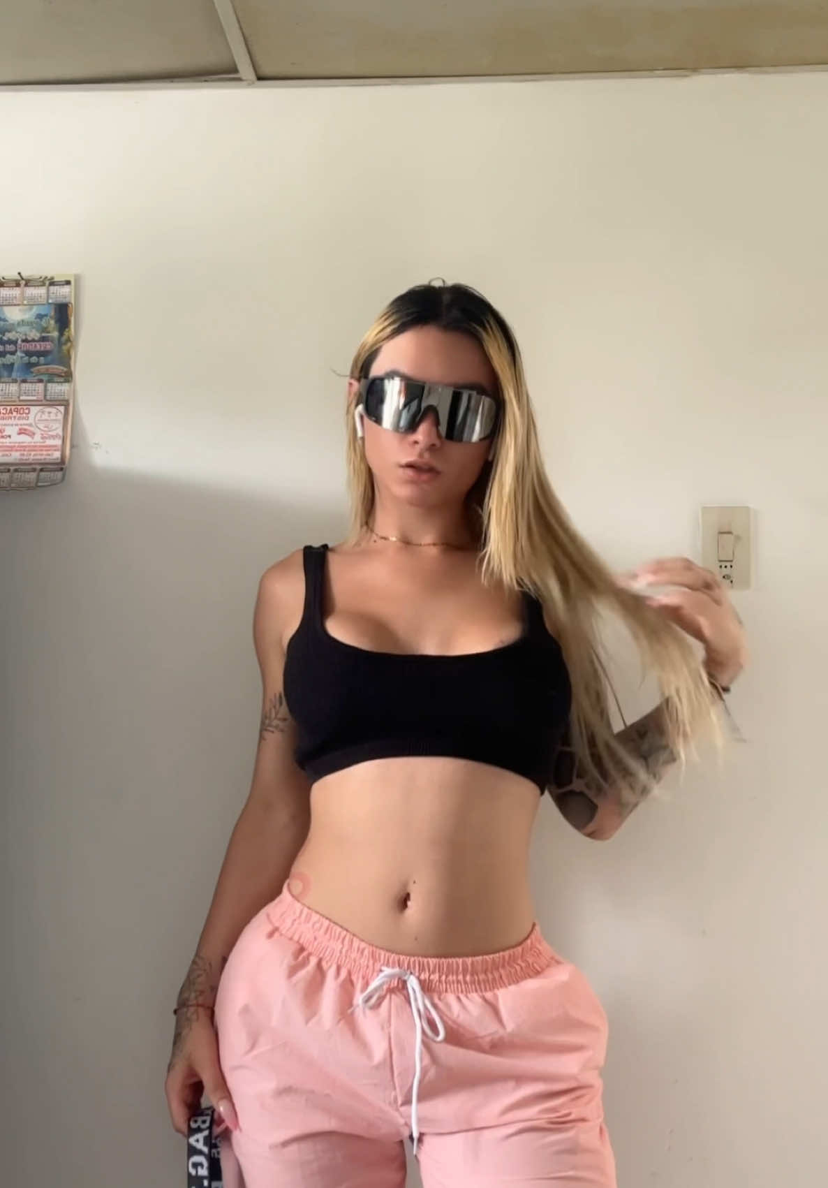 #tropicoqueta #karolg #escandalo #ivonnybonita @Karol G 