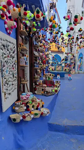 شفشاون الجوهرة الزرقاء ترحب بكم 