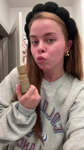 this perfume oil is viral for a reason … 🤭🍦✨ #fyp #fypシ #fypage #pinterestinspo #OOTD #Summer #outfitinspo #vanilla #perfume #perfumeoil #oakcha @Oakcha 