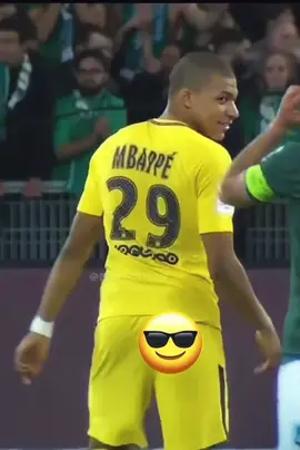 #radyyy_red509 #radyyyfootball #football #sport #usa #france #brazil #messi #ronaldo #cristianoronaldo #cr7 #neymar #racism #senegalaise_tik_tok #africa #vinicius #realmadrid #fcbarcelona #basketball #penalty #usa🇺🇸 