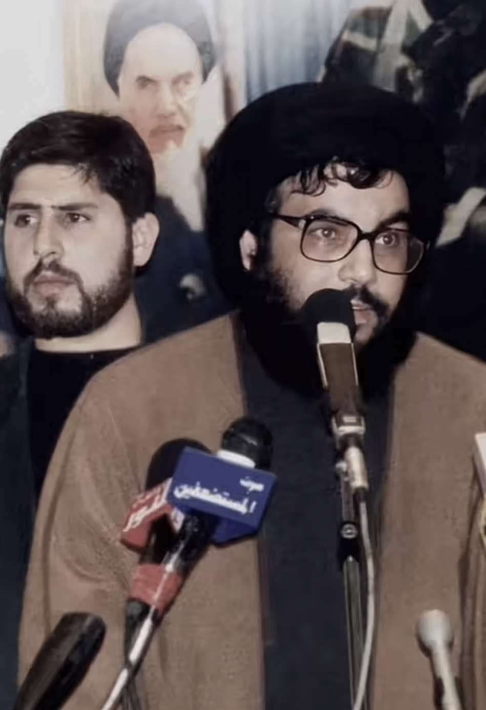 هنيئاً لك بجوار سيد شهداء الامة🤍