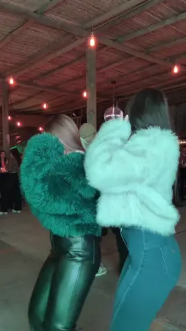 @Carly López 💖