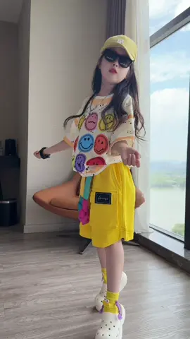 Mẹ nào ưng màu này thì chấm, đủ 100cmt e về hàng #thoitrangbegaihe2025 #thoitrangbegai #setbobegai #nabikids #xuhuongtiktok #