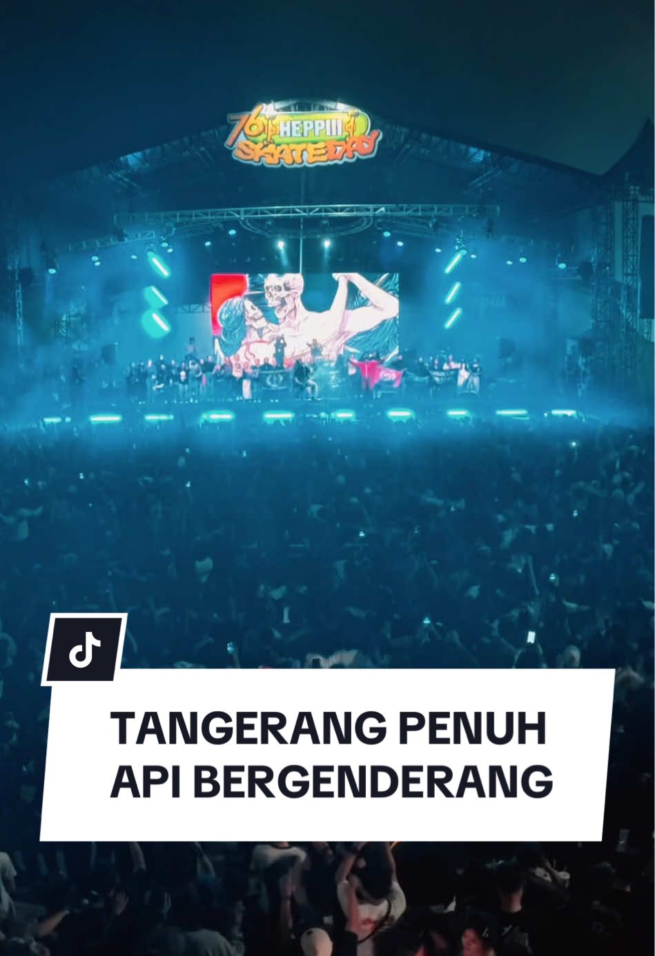 Kata megah dan dahsyat adalah kata yang cocok untuk menggambarkan liarrrnya jalin persodaraan kita di Tangerang! Tak habis pikir, kami dikejutkan dengan bara api cintamu yang begitu besar. Terimakasih sodaraku, mari kita jaga terangnya nyala kisah ini. Tangerang, Gelombang samudra kencangmu akan abadi! #RebellionRose #akukamudansamudra #rebelliondate #InternationalSkateDay  #sehatselalusodaraku  #hanyacintayangdapattumbuhdisini  #yangpentingheppiii #djarum76 