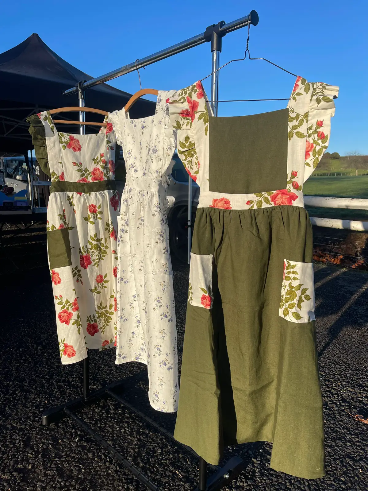 New kids and workwear aprons available!!  . . . . #workwearapron #denimapron #handmadeapron #kidsapron #kidsaprongirl #kidsapronboy #cupcakeapron #linenapron #frillyapron #marketstallsetup #markets #sundaymarkets