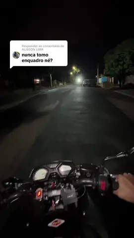 Respondendo a @ALISSON LIMA #fyp #foryou #fypp #4cilindros #cb650f #police #bmw1300 #amigos 