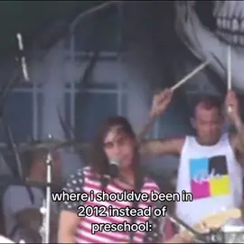 i was 4 #sleepingwithsirens #sws #piercetheveil #ptv #kingforaday 
