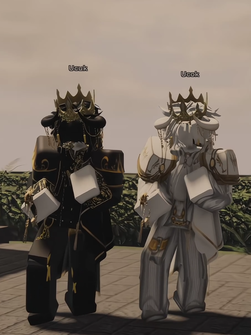 royal prince white and black 🕺✨ #fyp #roblox #robloxedit #robloxindonesia #dance #royalprince #whiteandblack 