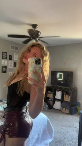 19 but no nose ring😁 #fyp #birthday #nasty19 