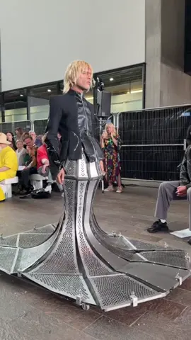 Affaires de fashion c'est compliqué  #fashion #fashiontiktok #mannequin 