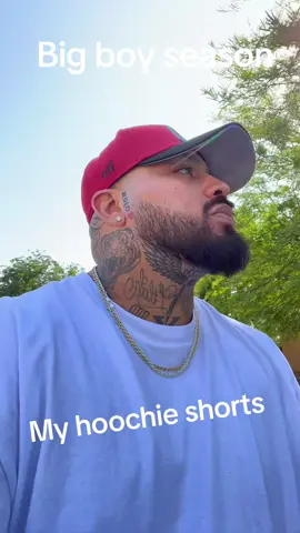 Who likes my hoochie shorts 😂😂😂 #Summer#daddy#fyp#trending 