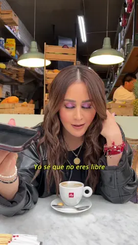 me vi muy intensa?? #musicanueva #decontrabando #jennirivera 