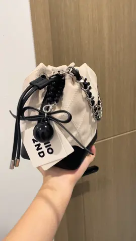 Túi bucket nhà chio2nd siêu cưng #chio2nd #chio2ndchínhhãng #trend #tiktok #trendy #tiktok 