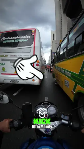 SNU699 #kick #streamer #colombia #humor #FYP #MotoVlog #POVColombia 