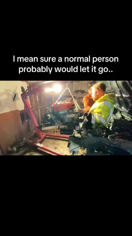 Normal not normal..🤷 #carcommunity #carculture #carsoftiktok #fyp 