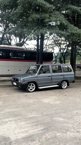 masih ready kijang grand extra 1995 long 1,8cc #kijang #kijangmenolakpunah #kijangindonesia #kijangceper #fyp 