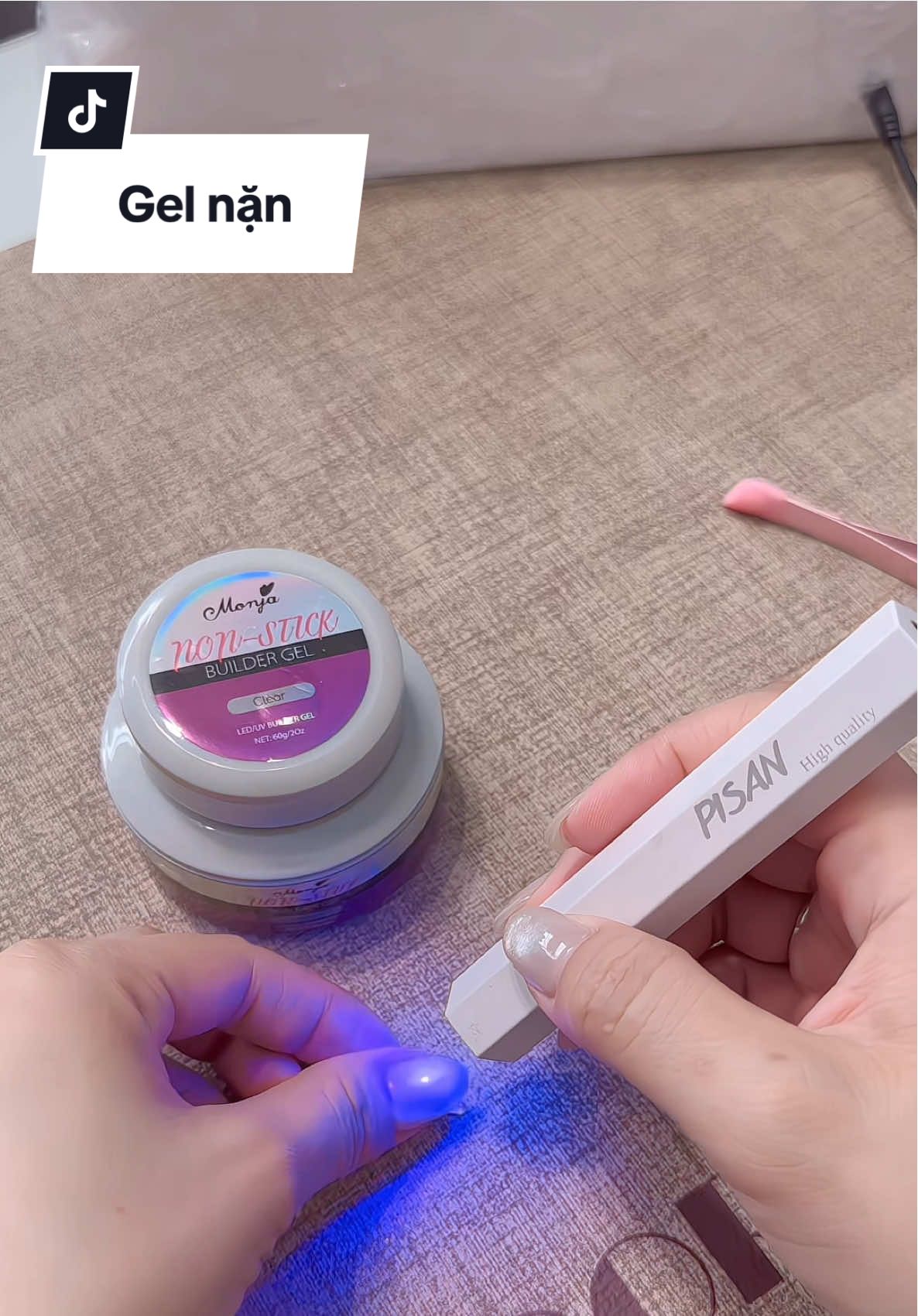 Dành cho các ty đang tìm e gel nặn nha 🥰#nails💅 #gelnan #monya #monyanail #gelnanhoakhongcanluuhuynhnail #gelnannoi 