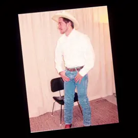 how imma pull up to theatres on monday [ ib? @leo ] #brokebackmountain #brokebackmountainedit #jakegyllenhaal #jakegyllenhaaledit #ennisdelmar #ennisdelmaredit #jacktwist #jacktwistedit mi mami funk v2 #transitionedit #heathledger #heathledgeredit #gyllenism #veilhours #id1otsky 