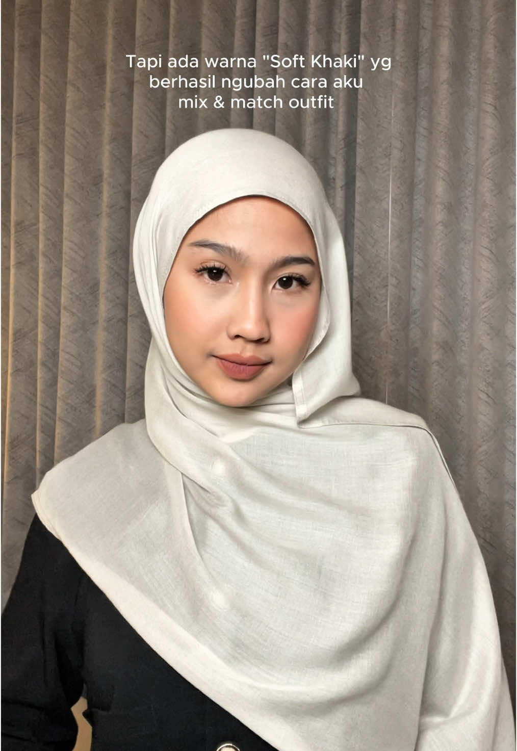 Jadi buat kalian yg lagi cari warna netral selain Black, bisa pilih warna 