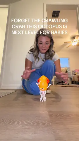 Why is this baby toy so satisfying😂 #babytoys #kidstoys #tiktokmademebuyit #toys #funnytoys #momlife #newborn #motherhood #babies 