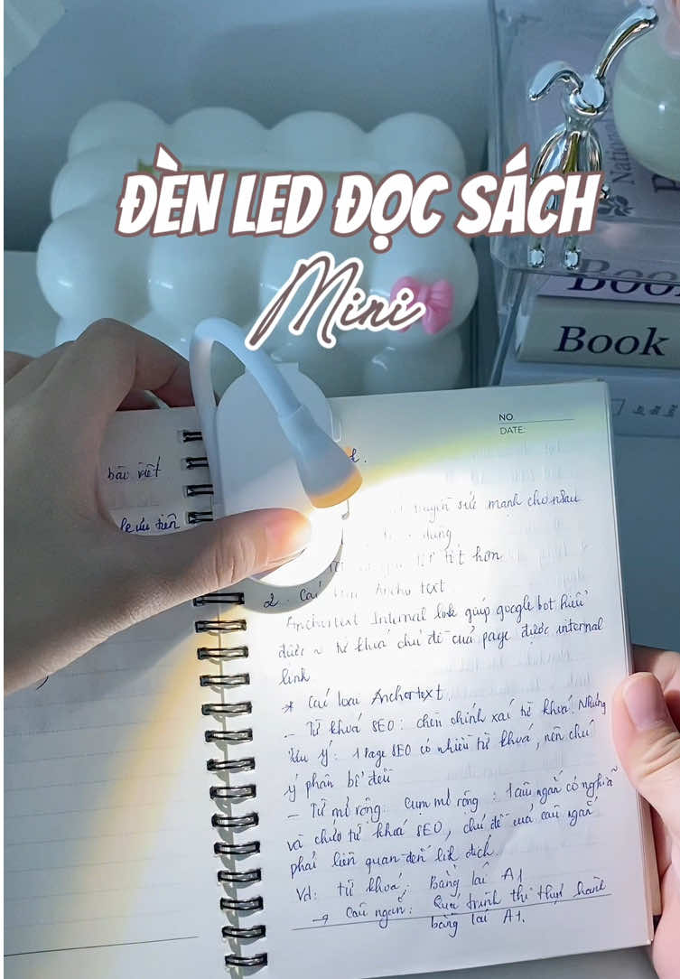 Đèn đọc sách mini tiện lợi #dendocsach #denleddocsach #dendocsachmini #xuhuong  