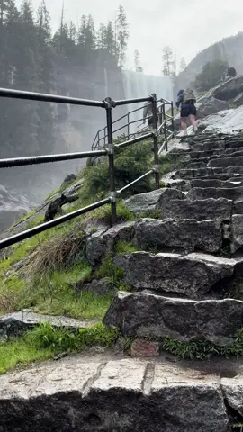 Yosemite National Park Mist Trail 🌦️ #yosemitenationalpark #misttrailhike #yosemite #foryou #Hiking 