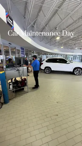 I’d been craving grilled food all week…and somehow @bmw turned a service appointment into the sweetest little family day with a whole cookout. 🥹 Thank you! 🤍 #bmw #bmwclub #bimmer #carmaintenance #carservice #wifelife #spoiledwife #motherhood #momlife #momtok #blackgirlluxury @NalleyBMW @BMW USA @silvercrossus @nuna_usa 