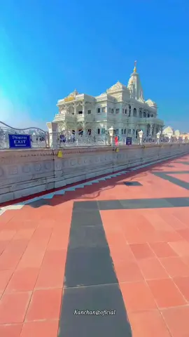 Prem mandir 🥺❤️ #mathura #vrindavan #Love  #radhakrishna #prem❤️ #kanha #radha #govind #harekrishna  #jayshreekrishna #radheshyam #radheyradhey🦚🙏❤️ #fypシ゚  #foryoupage 