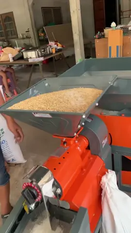 Máy xát gạo mini gia đình năng suất 200kg-250kg/h #vuamaymoc79 #maynongnghiep #xuhuong #xuhuongtiktok #xuhuong2025 