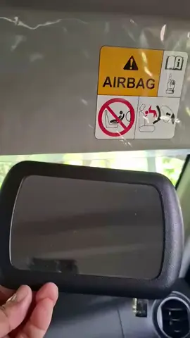 Perfect para sa mabilisang pag-touch-up, makeup on the go, o tingnan lang kung 10 ka pa. 😉” #CarSunVisorMirror #MakeupMirrorForCar #AutoSunVisor #easyinstall  #fypシ #fypage 