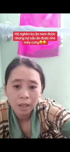 Ăn nem của chị Hân hết nợ xấu nhe mấy cưng😆😆#hannguyen #vuive #giaitritiktok #fyp #viral #giaitri 