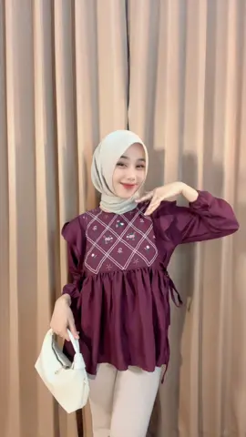 Aaaa warna fav akuu #maomao #maomaoblouse #pololinenpremium 
