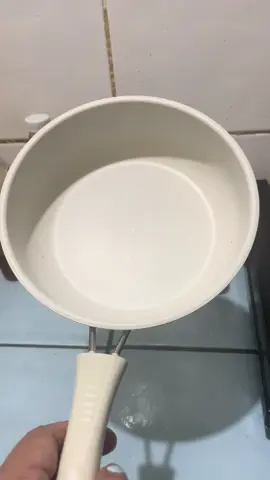 NON STICK FRYING PAN⬇️⬇️ #fyingpan   #nonstick  #kitchenware  #whitepan 