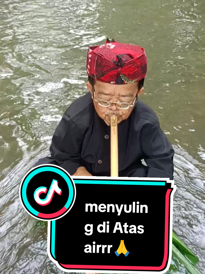 ABAH,nyuling Di tengah2 Kali🙏