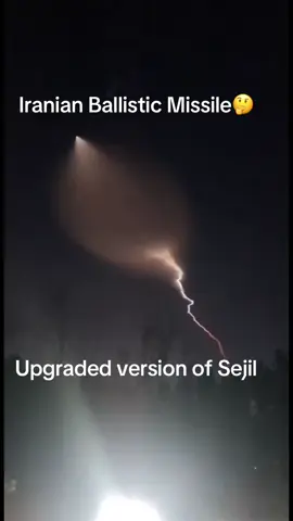 Iranian launched a new type of ballistic missile on israel. Its flight path looks carzy. Report says, its a upgraded version of Sejil. #sejilmissile #iranmissile #iranmissilestrike #iranattacksisrael #iranvsisraelwar #iranvsisrael #israelvsiran #iranianmissiles  #israeltoday 