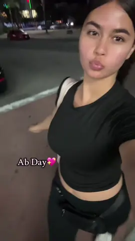 Replying to @it’s.mia #fyp #workout #abs #abday #gym #GymTok #gymday #workoutroutine #workoutwithme #ellyanna #itttisssiiii 