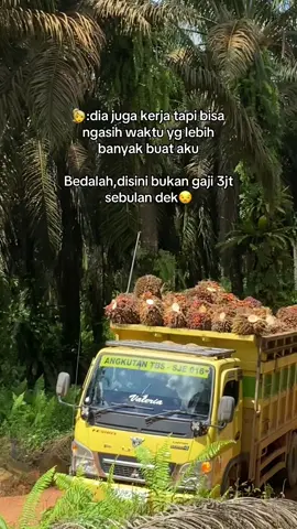 Tapi disini gaji 2 koma 5 Tanggal 2 gajian tanggal 5 koma😅 #fyp 