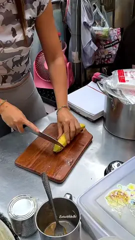 #streetfood #foodstreet #foodreview #food #travel #usa #indianfood #indianstreetfood #nyc #indianstreetfoods #foodtiktok #streetfood_world #viral #video #foryou 