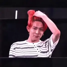 shy babyyy #heeseung 