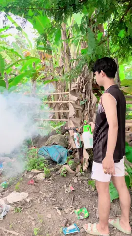 มีแบบพร้อมใช้งานแล้วก็แบบประกอบเอง #เครื่องพ่นยุงใช้ในครัวเรือน 
