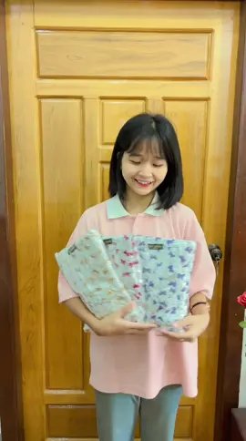 စျေးတန်တန်လေးနဲ့ ရမယ့် Floral Dress လှလှလေးတွေ 👗💖 #fyppppppppppppppppppppppp #ဂါဝန်လှလှလေးနဲ့ဈေးတန်တန်လေး #trending #cute #shwetheingiladyfashion #ချစ်စရာကောင်မလေးတေအတွက်😘 #outfitideas #floraldress 