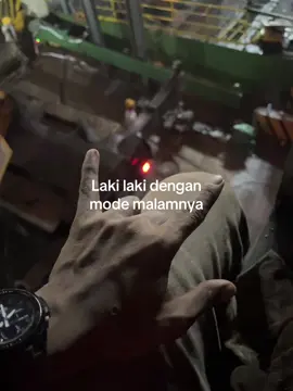#kuliproyek👷🏼 #storykuli #fouryoupage #czxyba #fouryoupage #storytime #welder #fypageシ♡ 