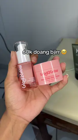#glad2glow 