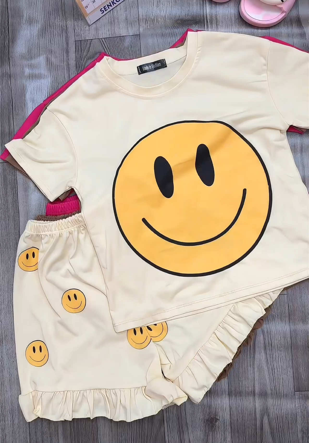 4-14 TUỔI Bộ quần áo bé gái áo in hình mặt cười dễ thương chất cotton mềm#thinhhanhtiktok #thinhhanh #xuhuongtiktok #thoitrangtreem #quanaotreem #bococtaychobe #quanaobegai #dobochobe 
