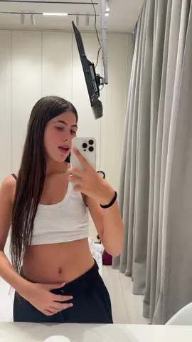תכירו את המוצרים החדשים והמושלמים שלי לשיער🫠  ואיזה ריח נעיםםם קוד להנחה- Meily @Redefine hair 