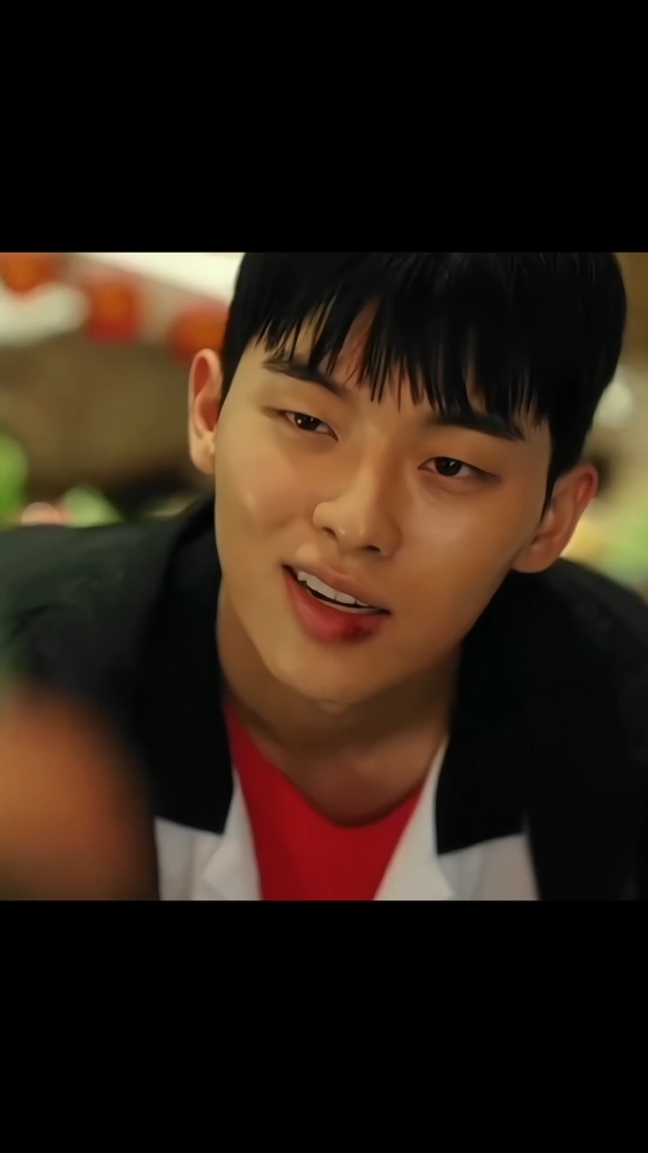 TUKANG ANTAR MAKANAN MANA YANG SEGANTENG INI? WOY #choihyunwook #skywongravee #weakheroclass #highschoolfrenemy 