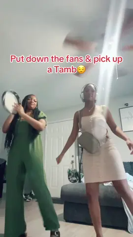 Aye😂 #InsiderwithKy #churchgirl #laugh #tambourine 