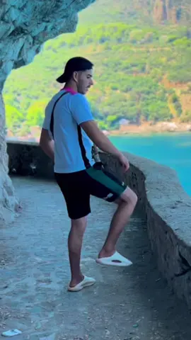 #CapCut #aboni_jadoure_ixsplore_💗 #علاء🤎 #fybシviral_video_tiktok #تحياتي_لجميع_المشاهدين_والمتابعين❤ام #تهلاو_خاوتي_نحبكم_قااع_هناا #الشعب_الصيني_ماله_حل😂😂 